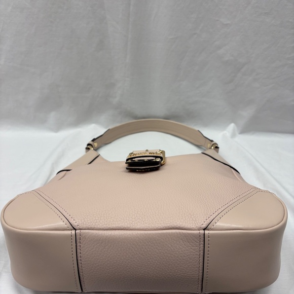 Michael Kors Handbag - Picture 5 of 8